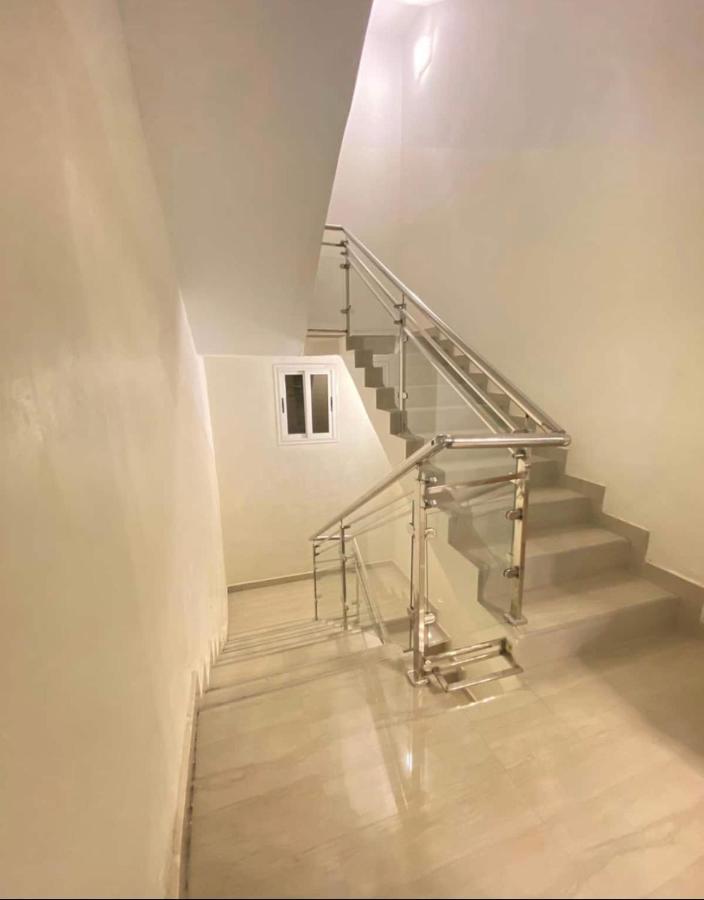 Appartement Luxe Idealement Situe A Dakar Exterior foto